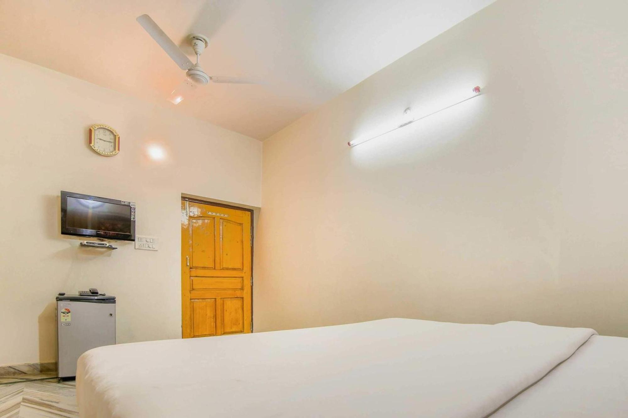 Collection O 81098 Hotel Royal Panjab Bijnaur Exterior foto