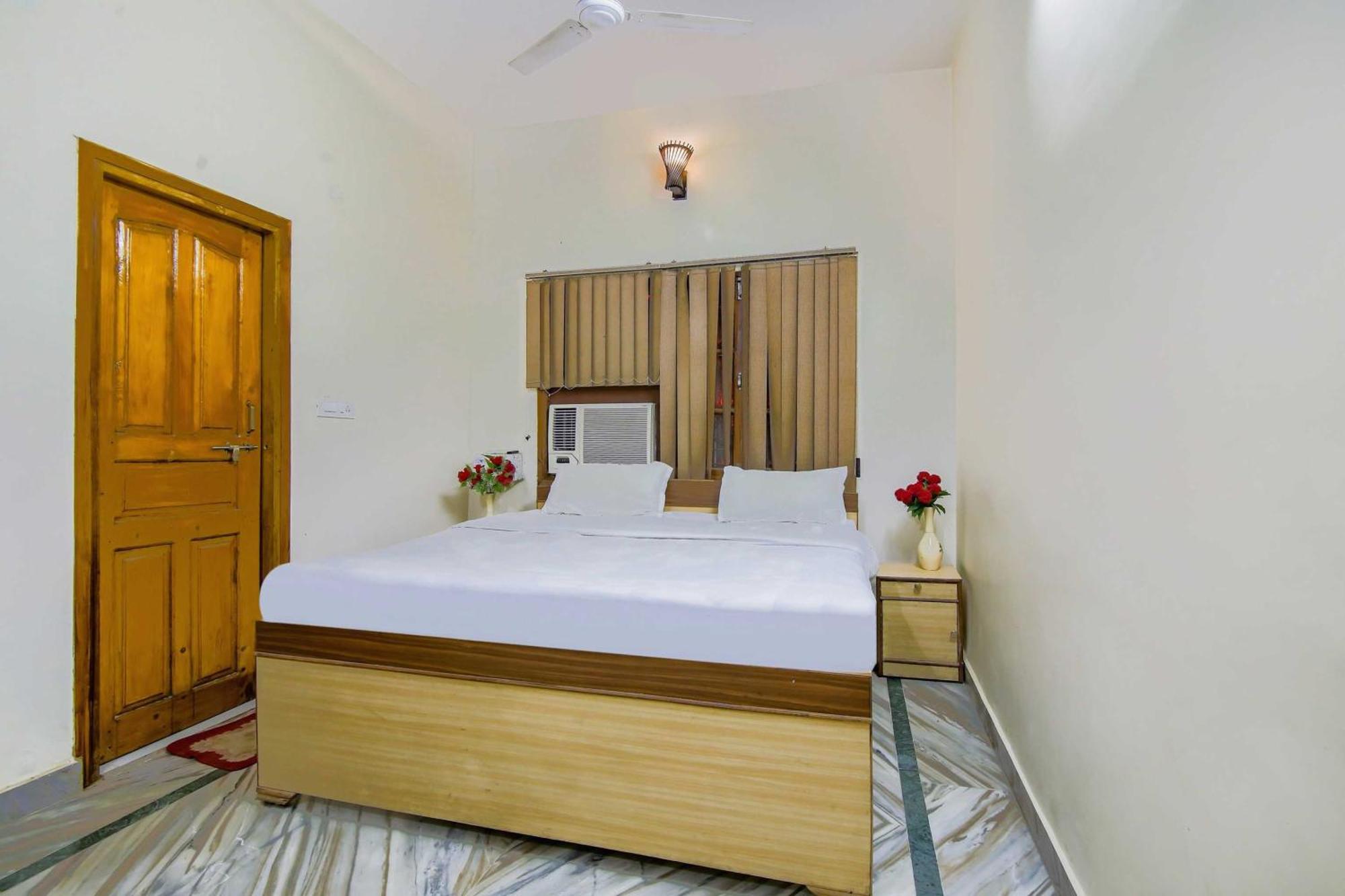 Collection O 81098 Hotel Royal Panjab Bijnaur Exterior foto